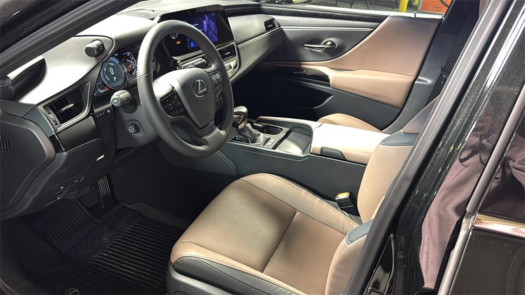 new 2025 Lexus ES 300h car, priced at $49,754