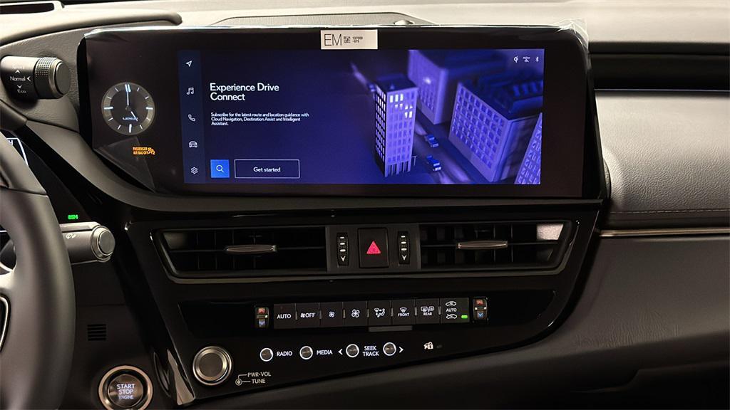 new 2025 Lexus ES 350 car, priced at $57,314