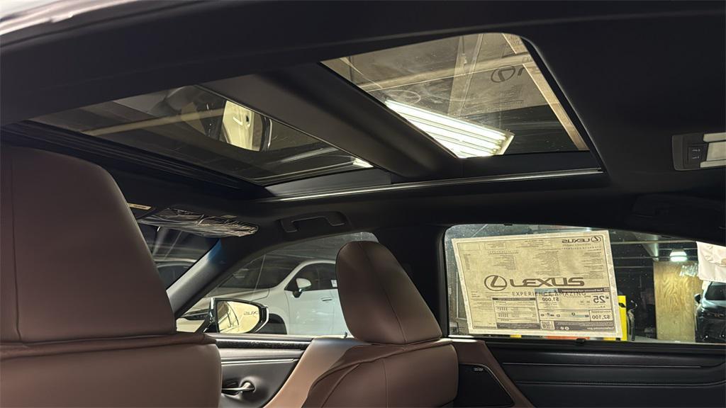 new 2025 Lexus ES 350 car, priced at $57,314