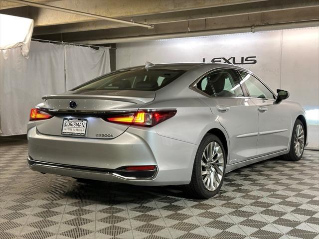 used 2021 Lexus ES 300h car, priced at $34,997