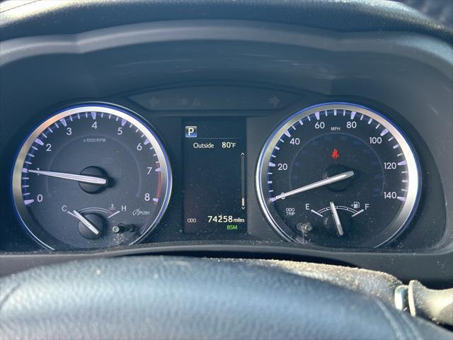 used 2018 Toyota Highlander car, priced at $25,697