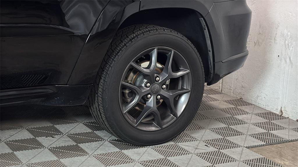 used 2020 Jeep Grand Cherokee car, priced at $24,297