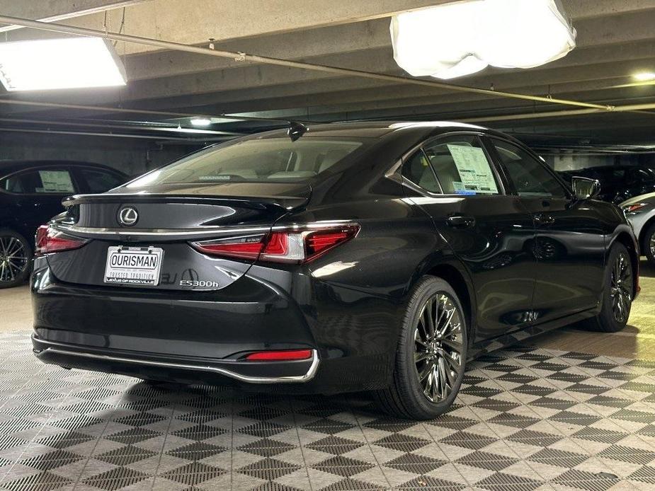 new 2024 Lexus ES 300h car, priced at $52,979