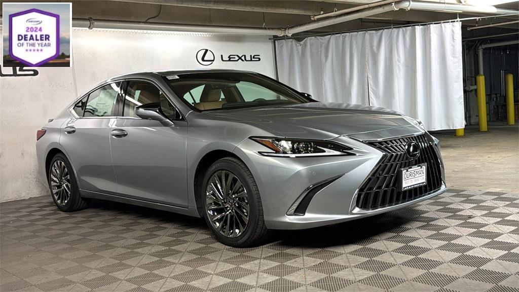 new 2025 Lexus ES 300h car, priced at $54,359