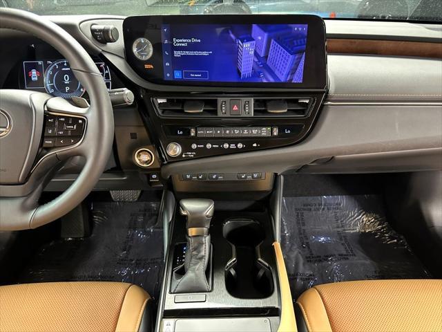 used 2024 Lexus ES 350 car, priced at $42,987