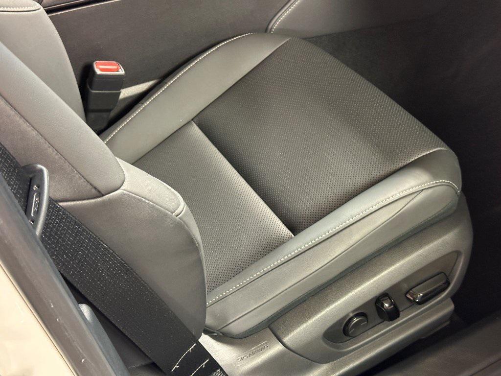 used 2022 Lexus ES 350 car, priced at $36,997