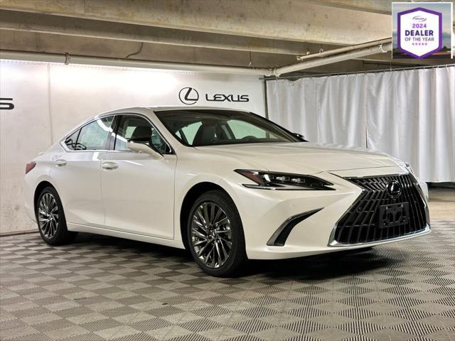 new 2025 Lexus ES 300h car, priced at $57,334