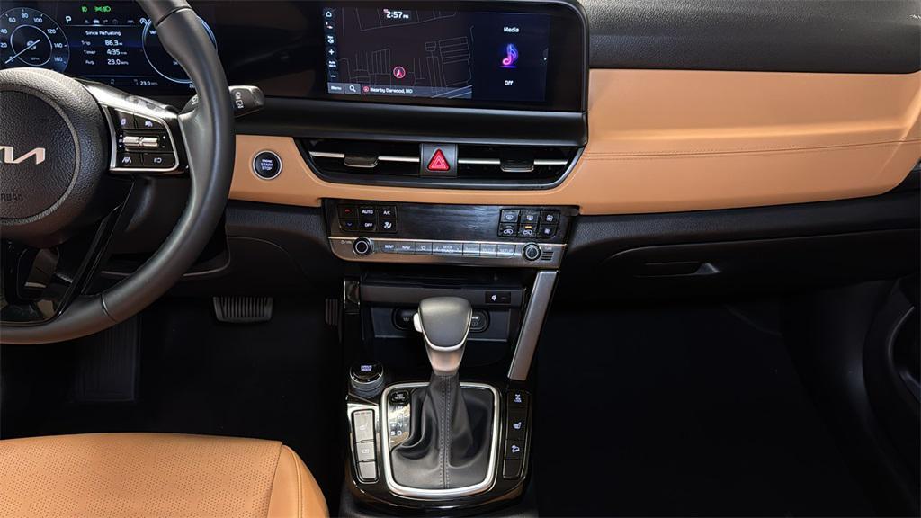 used 2024 Kia Seltos car, priced at $22,497