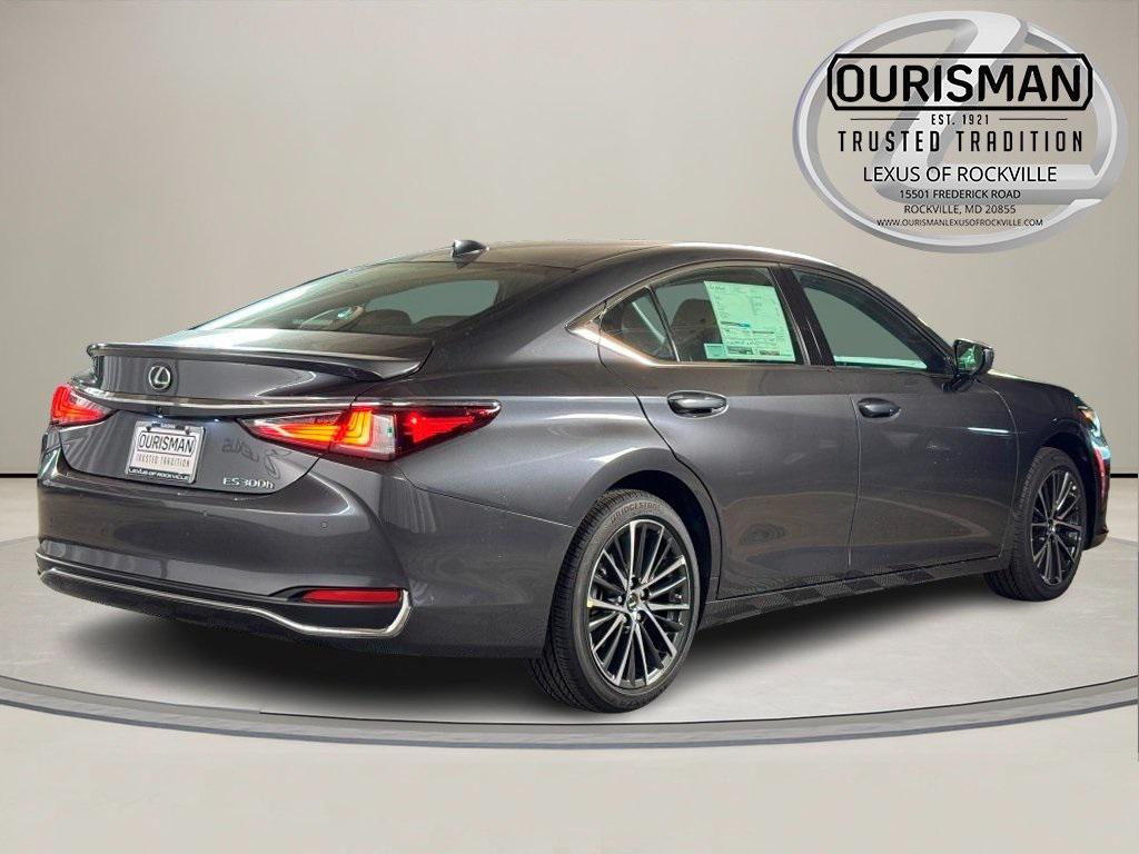 new 2025 Lexus ES 300h car, priced at $50,429