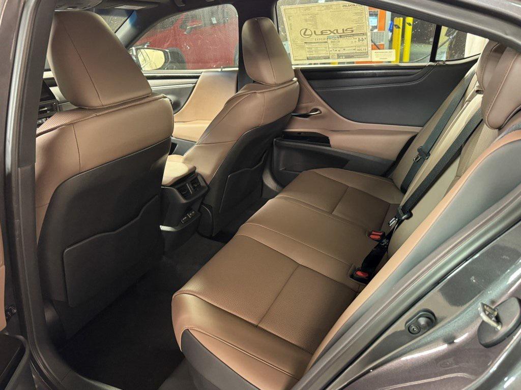 new 2025 Lexus ES 300h car, priced at $50,429