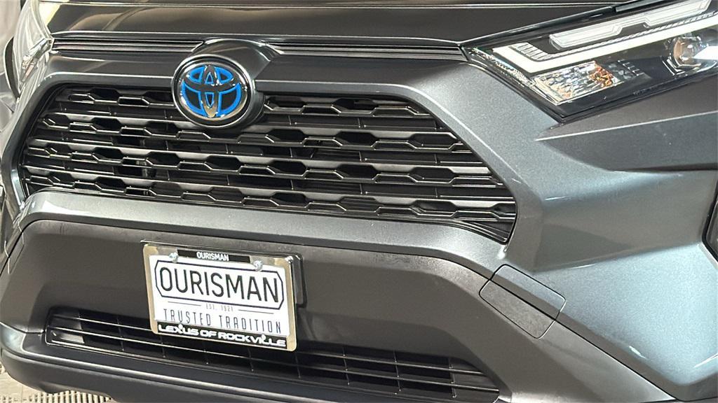 used 2022 Toyota RAV4 Hybrid car, priced at $30,997