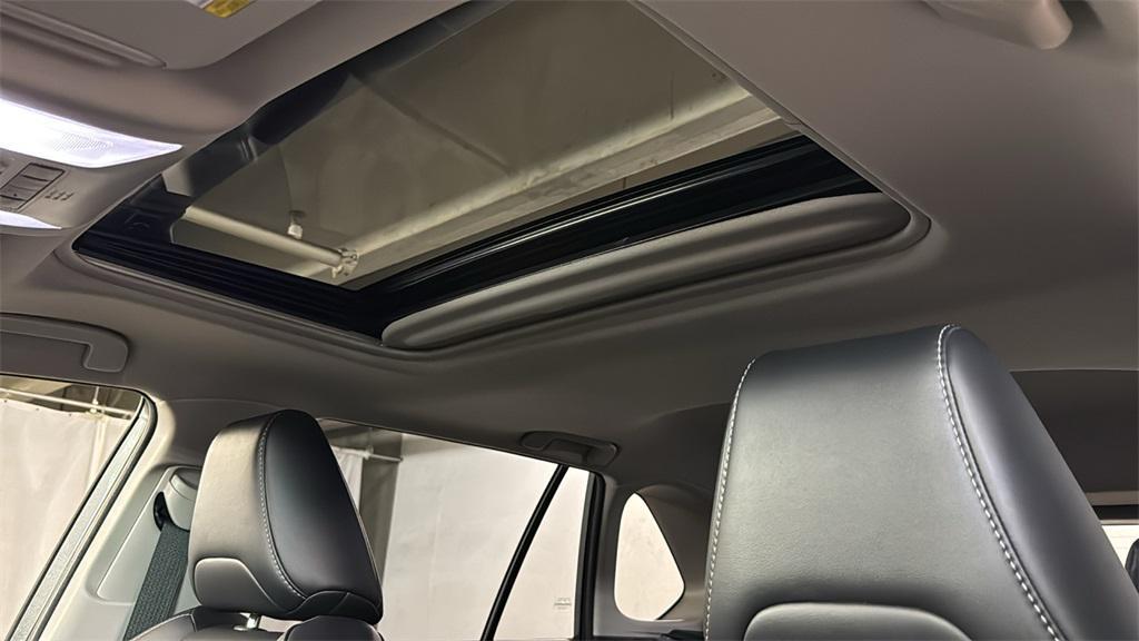 used 2022 Toyota RAV4 Hybrid car, priced at $30,997