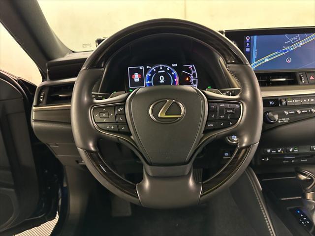 used 2019 Lexus ES 350 car, priced at $32,850