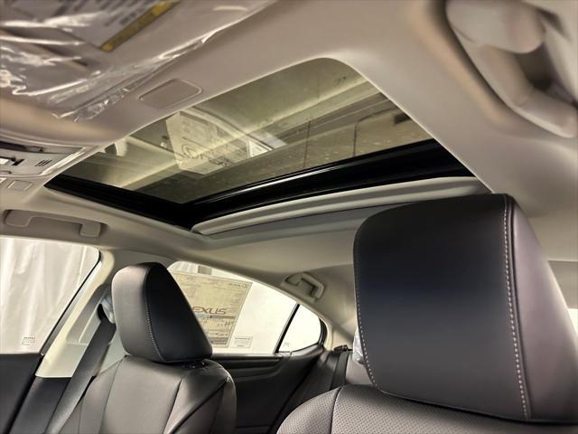new 2025 Lexus ES 300h car, priced at $48,900