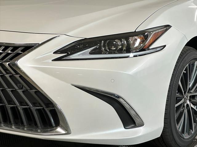 new 2025 Lexus ES 350 car, priced at $48,074