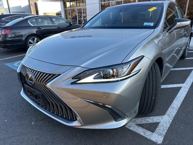 used 2021 Lexus ES 350 car, priced at $31,987