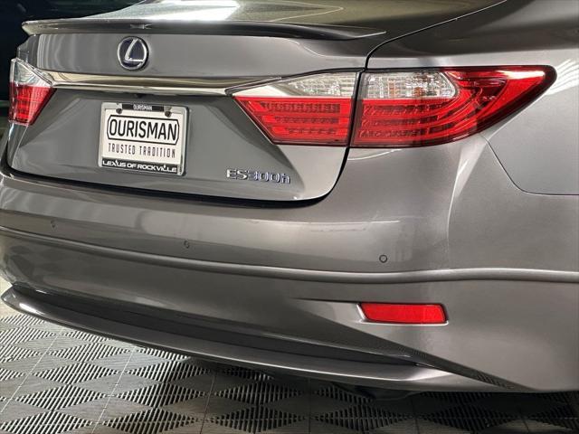 used 2013 Lexus ES 300h car, priced at $15,997