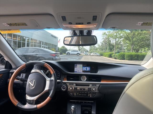 used 2013 Lexus ES 300h car, priced at $16,697