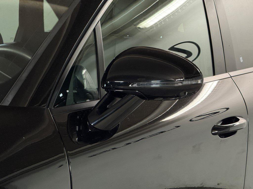 used 2022 Porsche Macan car, priced at $37,897