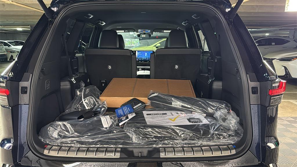 new 2026 Lexus TX 500h car