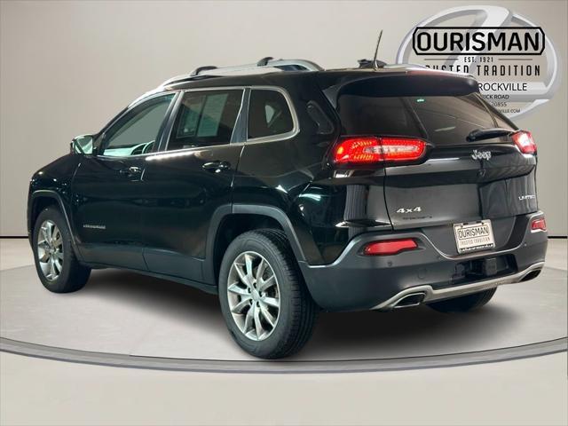 used 2018 Jeep Cherokee car, priced at $15,497