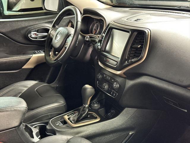 used 2018 Jeep Cherokee car, priced at $15,497