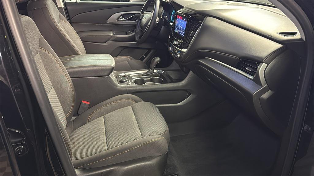 used 2020 Chevrolet Traverse car, priced at $21,597