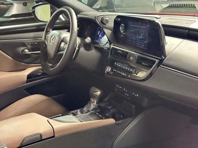 used 2022 Lexus ES 350 car, priced at $31,997