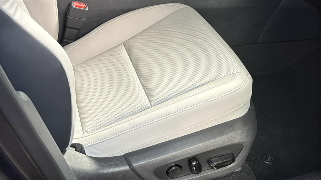 used 2024 Lexus RX 350 car, priced at $48,397