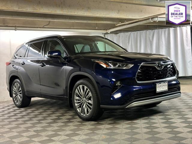 used 2020 Toyota Highlander car, priced at $37,000