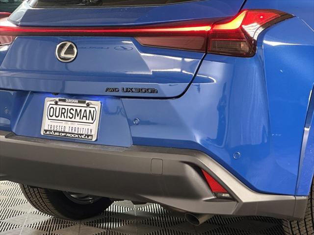 new 2025 Lexus UX 300h car, priced at $43,424