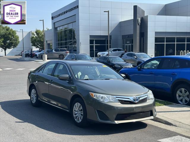 used 2014 Toyota Camry Hybrid car, priced at $11,997