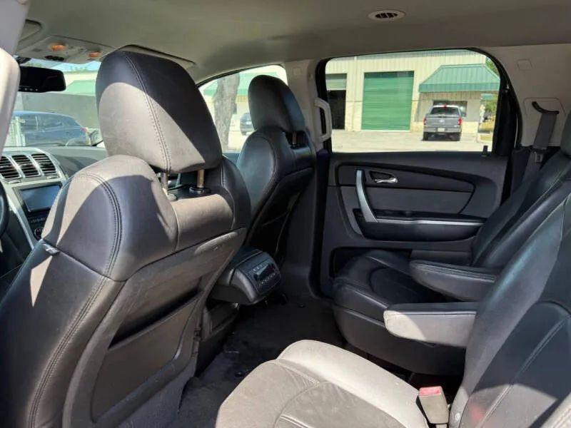 used 2012 GMC Acadia car, priced at $3,999