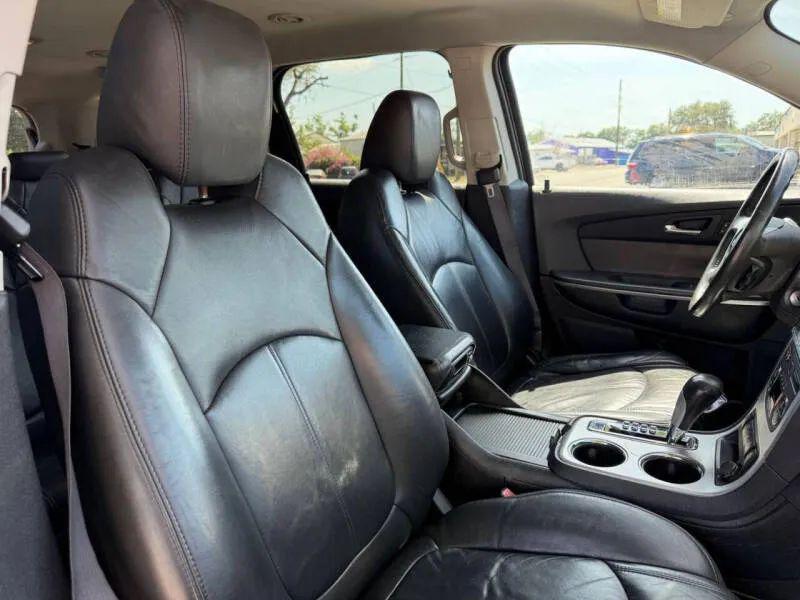 used 2012 GMC Acadia car, priced at $3,999