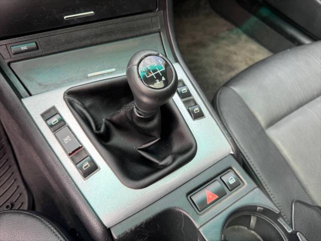 used 2001 BMW 325 car, priced at $3,595