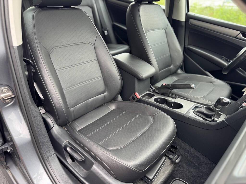 used 2014 Volkswagen Passat car, priced at $7,889