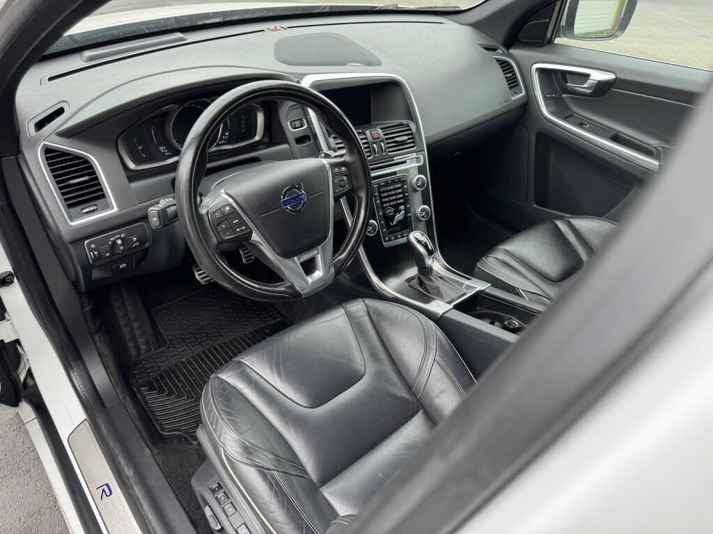 used 2016 Volvo XC60 car, priced at $13,995