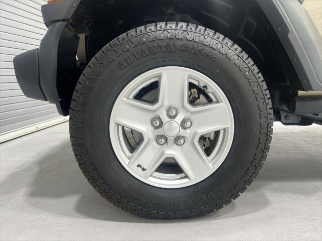 used 2020 Jeep Gladiator car, priced at $32,995