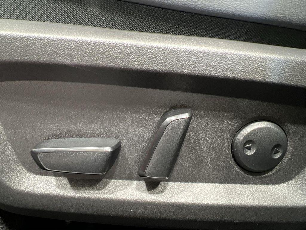 used 2024 Mitsubishi Outlander car, priced at $27,669