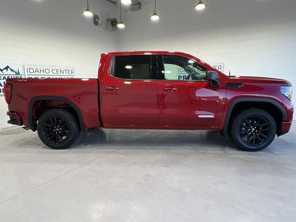 used 2024 GMC Sierra 1500 car, priced at $44,003