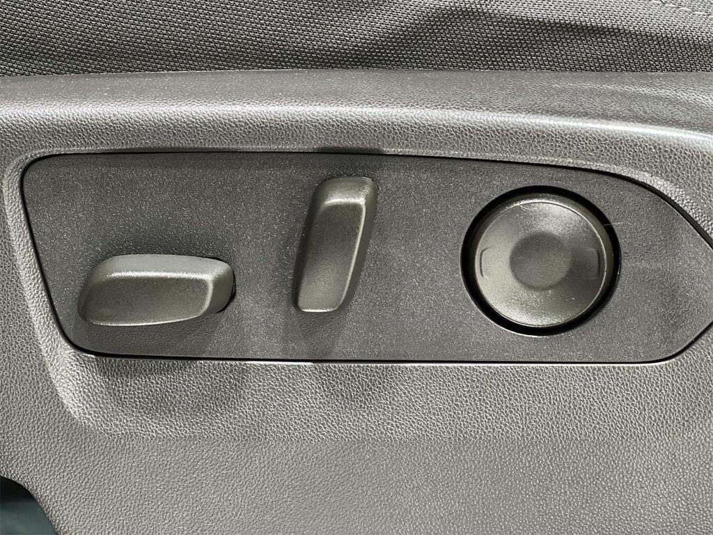 used 2024 GMC Sierra 1500 car, priced at $44,003