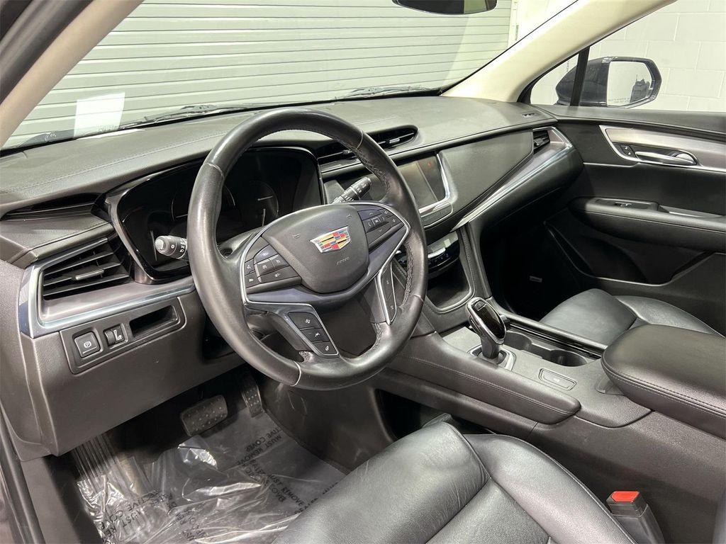 used 2018 Cadillac XT5 car, priced at $21,887