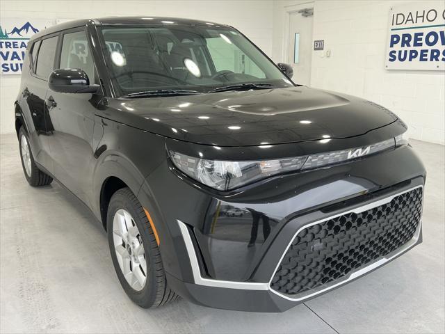 used 2023 Kia Soul car, priced at $19,444