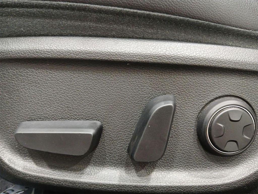 used 2023 Genesis G70 car, priced at $26,884