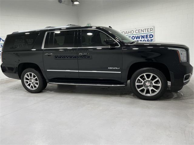 used 2019 GMC Yukon XL car, priced at $39,995