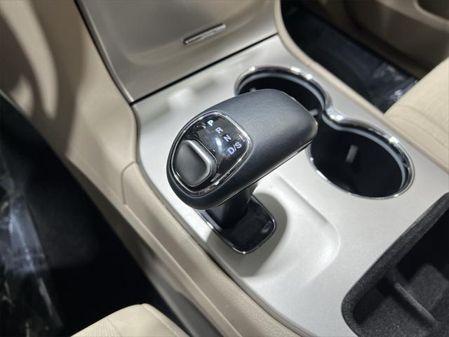 used 2014 Jeep Grand Cherokee car, priced at $15,995