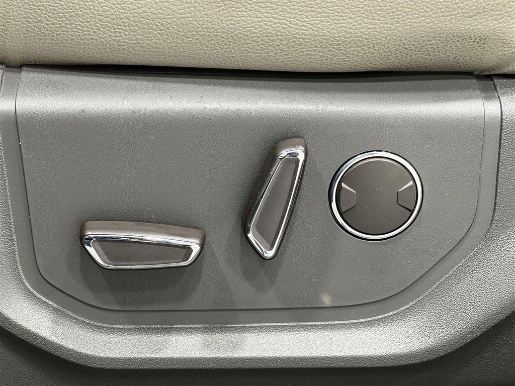 used 2019 Ford Expedition car, priced at $23,444