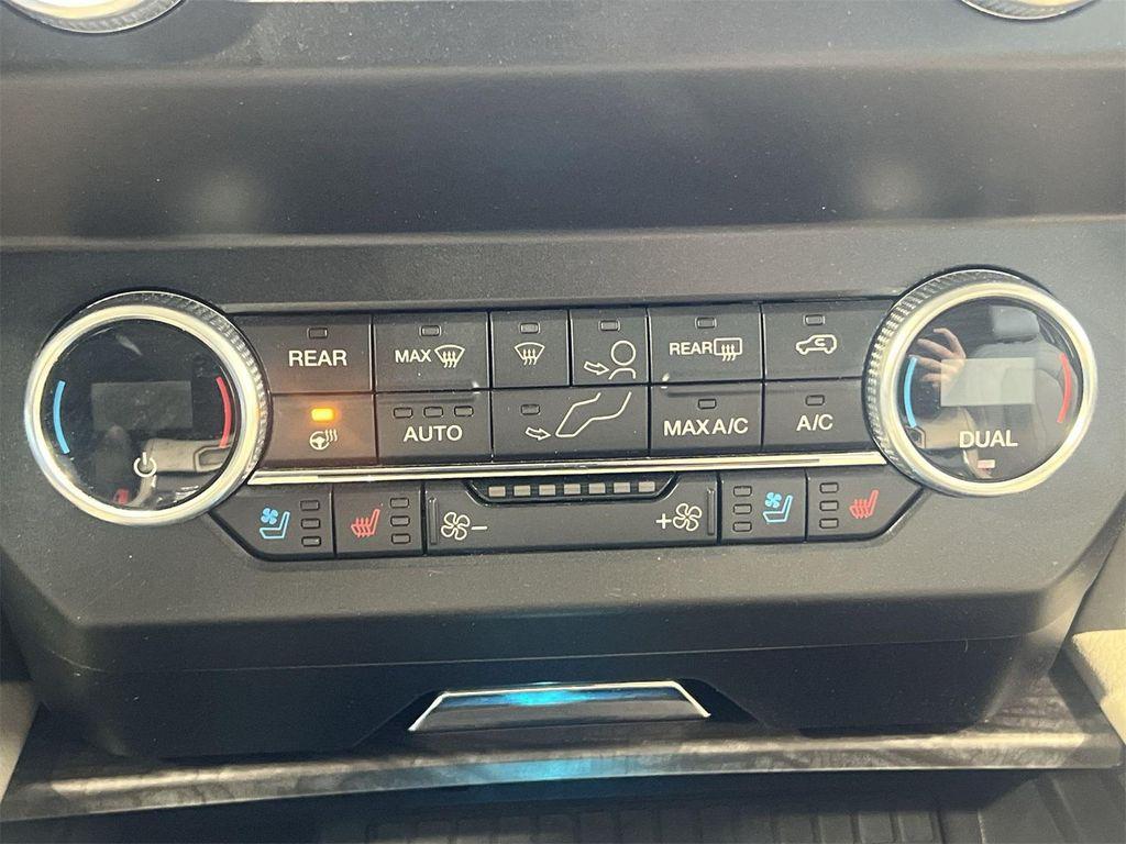 used 2019 Ford Expedition car, priced at $23,444