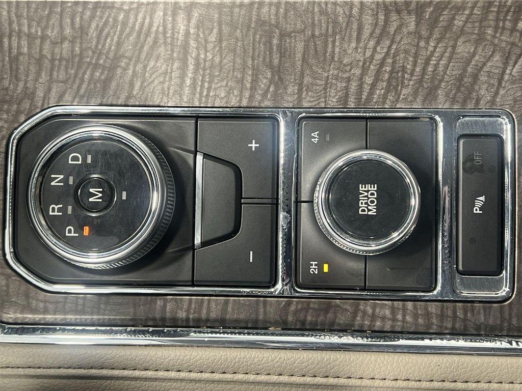 used 2019 Ford Expedition car, priced at $23,444