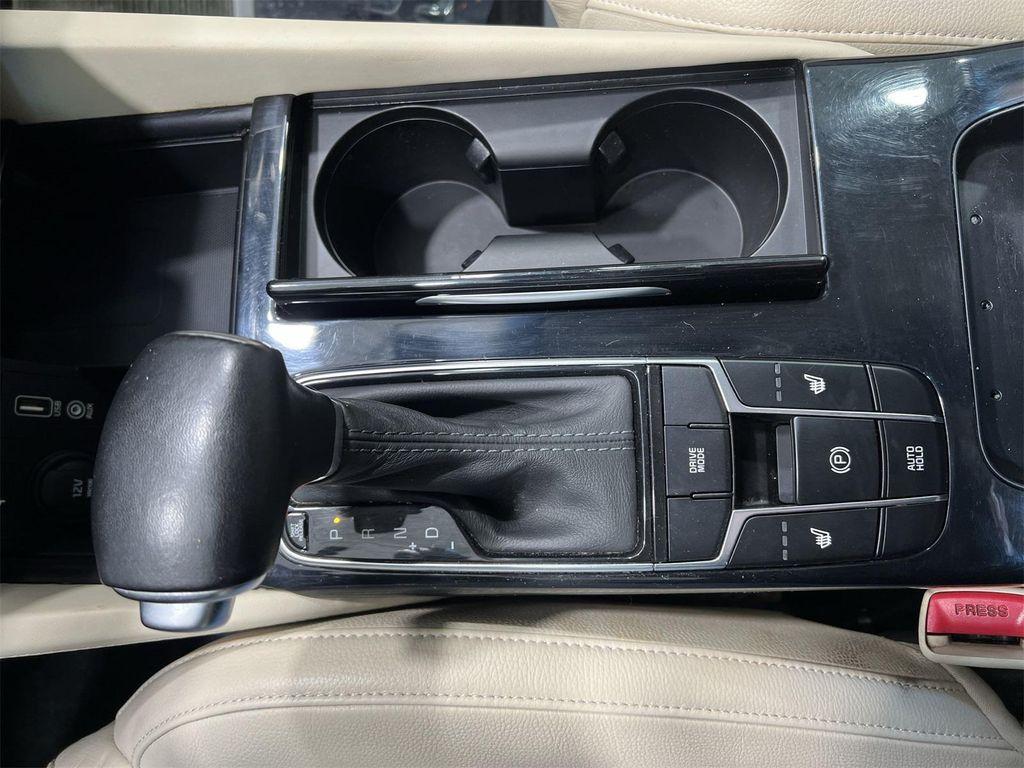 used 2019 Kia Cadenza car, priced at $21,884